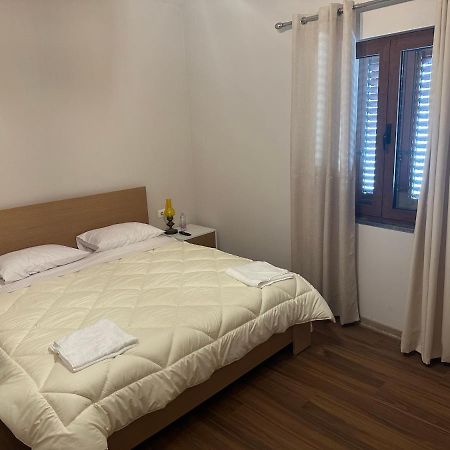 Vila Alba 1 Korce Luaran gambar